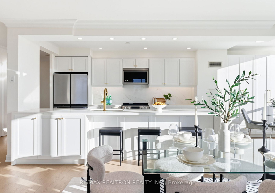 88-promenade-circle-vaughan-ontario-n12506530