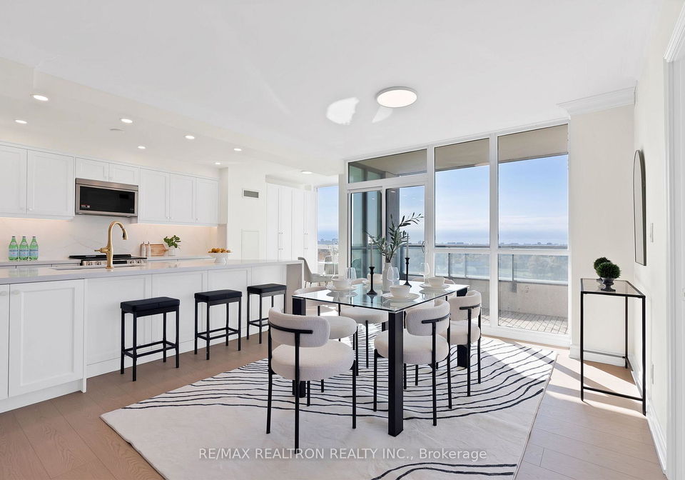 88-promenade-circle-vaughan-ontario-n12506530