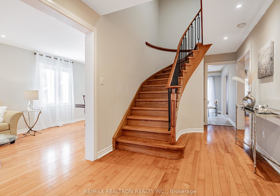 24-justus-drive-richmond-hill-ontario-n12506750