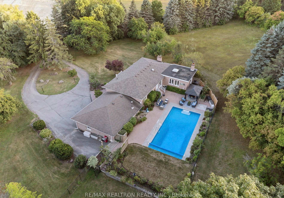 668-mount-albert-road-east-gwillimbury-ontario-n12507038