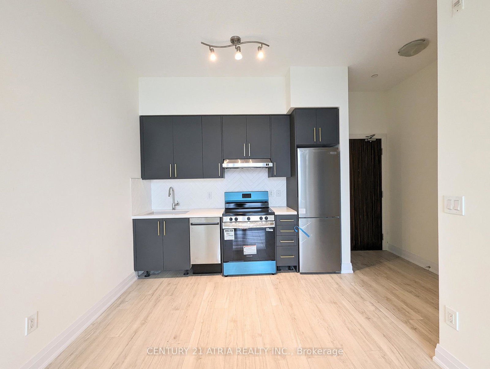 8763-bayview-avenue-richmond-hill-ontario-n12507398