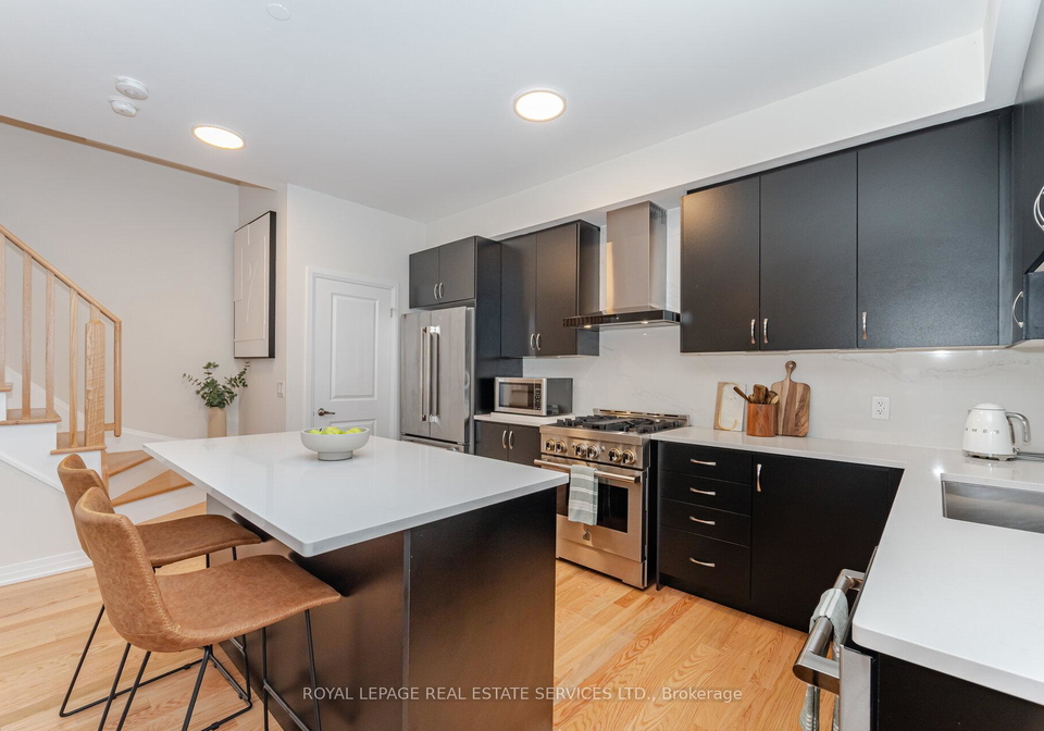 40-baynes-way-bradford-west-gwillimbury-ontario-n12507880