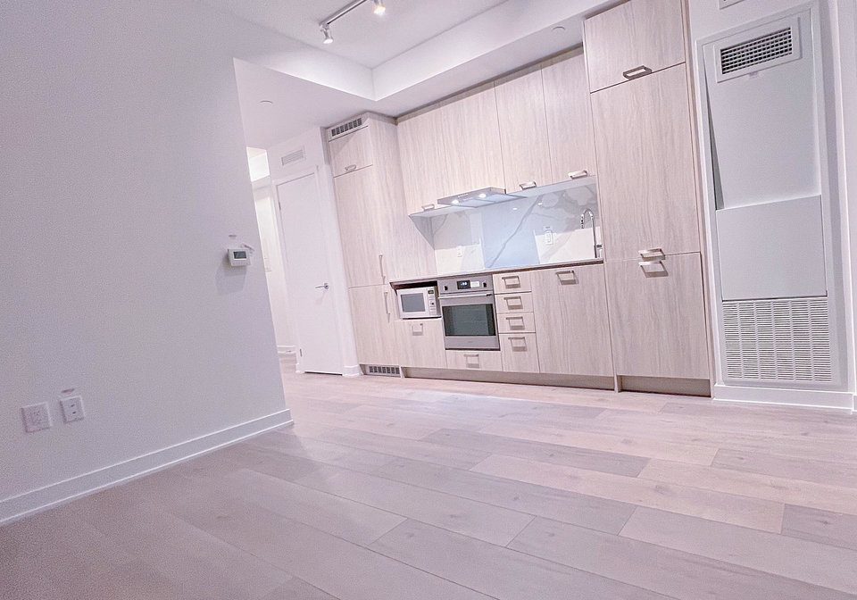 10-honeycrisp-crescent-vaughan-ontario-n12508256