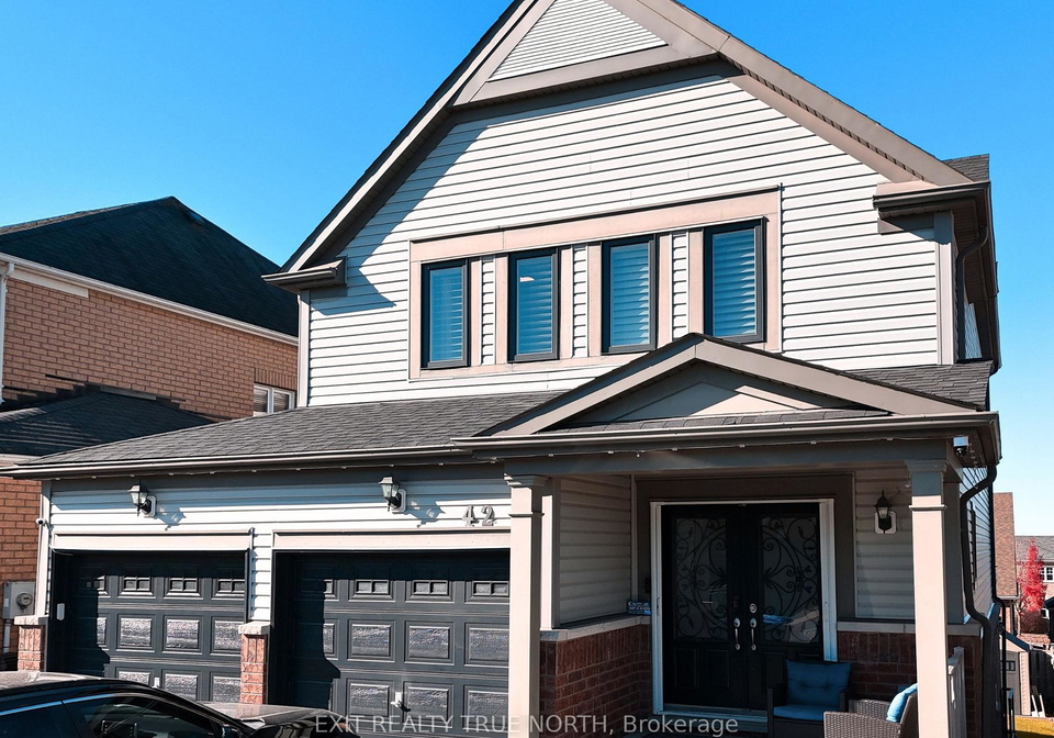 42-booth-street-bradford-west-gwillimbury-ontario-n12508892