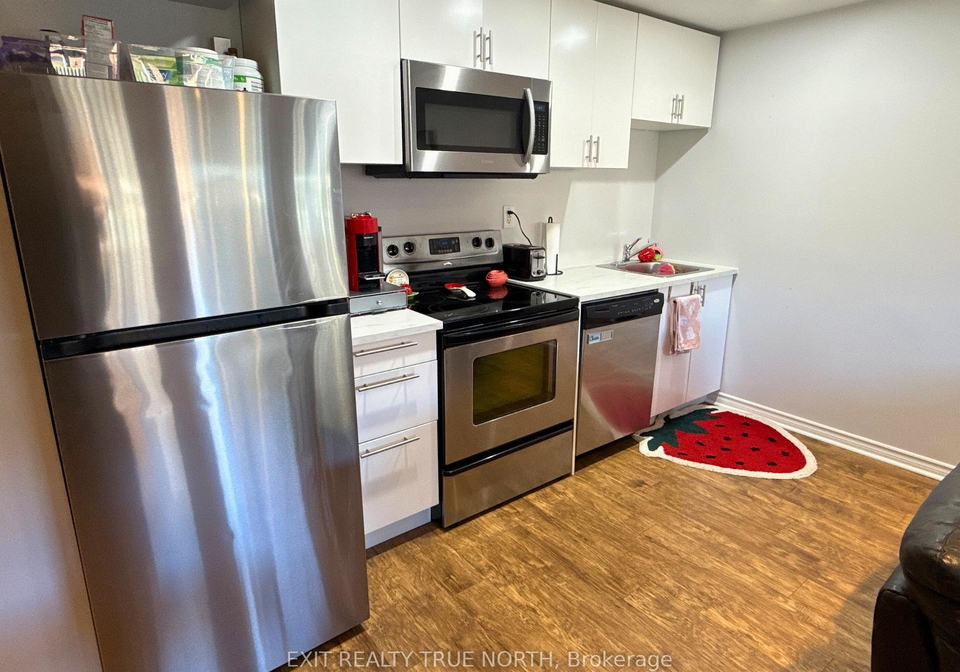 42-booth-street-bradford-west-gwillimbury-ontario-n12508892