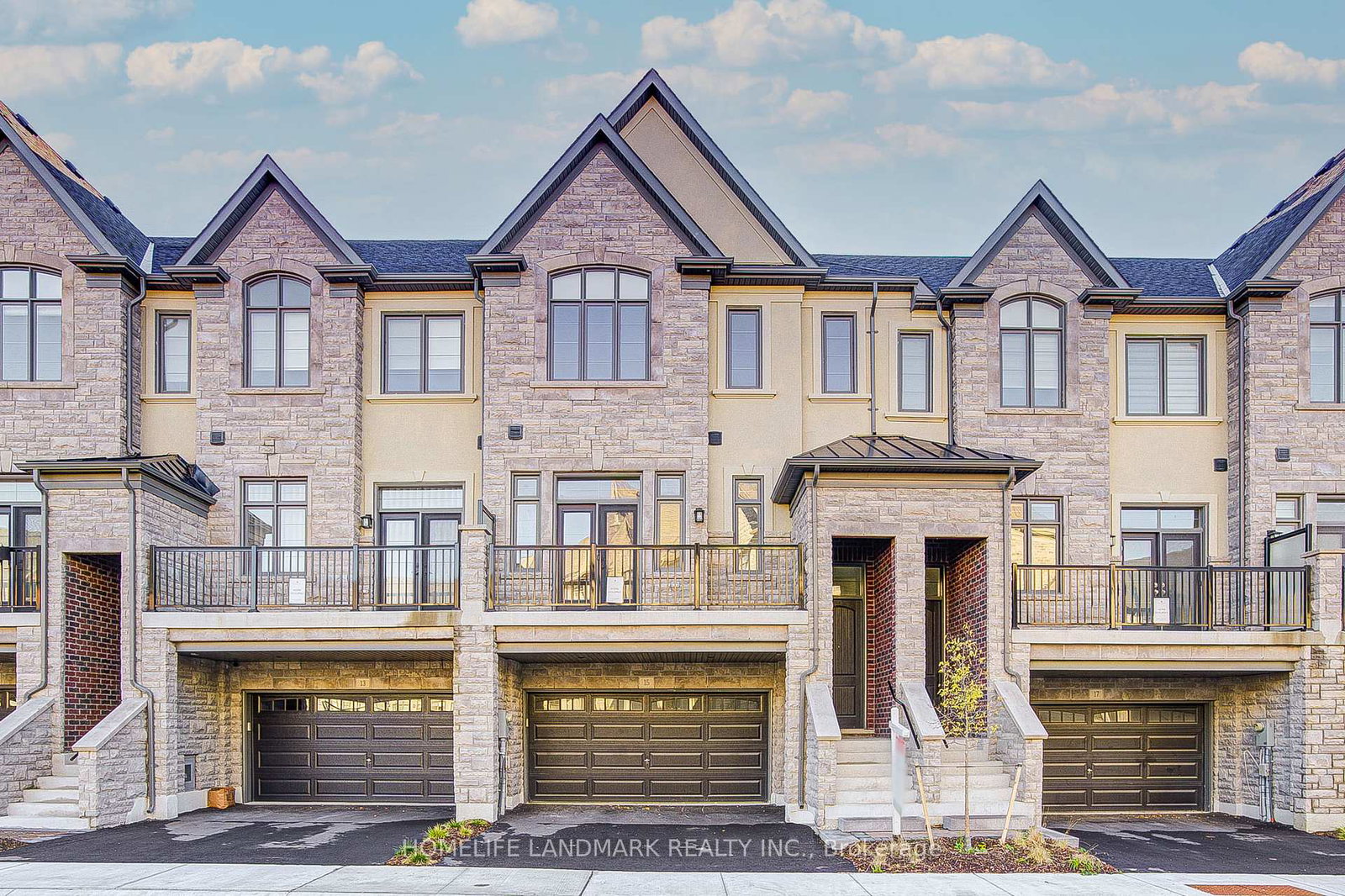 15-west-village-lane-markham-ontario-n12512268