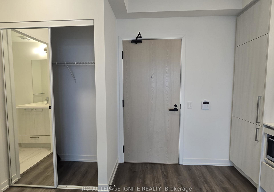 225-commerce-street-vaughan-ontario-n12512400