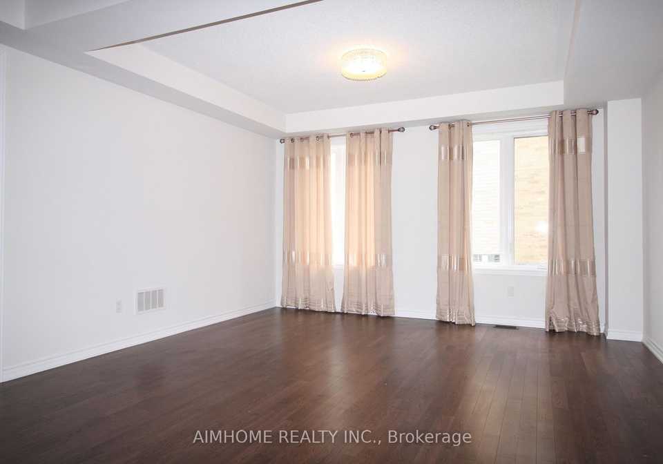 79-mitchell-place-newmarket-ontario-n12512894