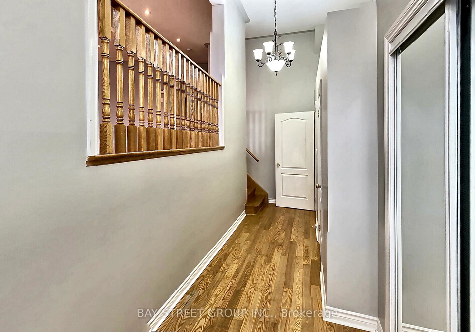 162-matthew-boyd-crescent-newmarket-ontario-n12513236