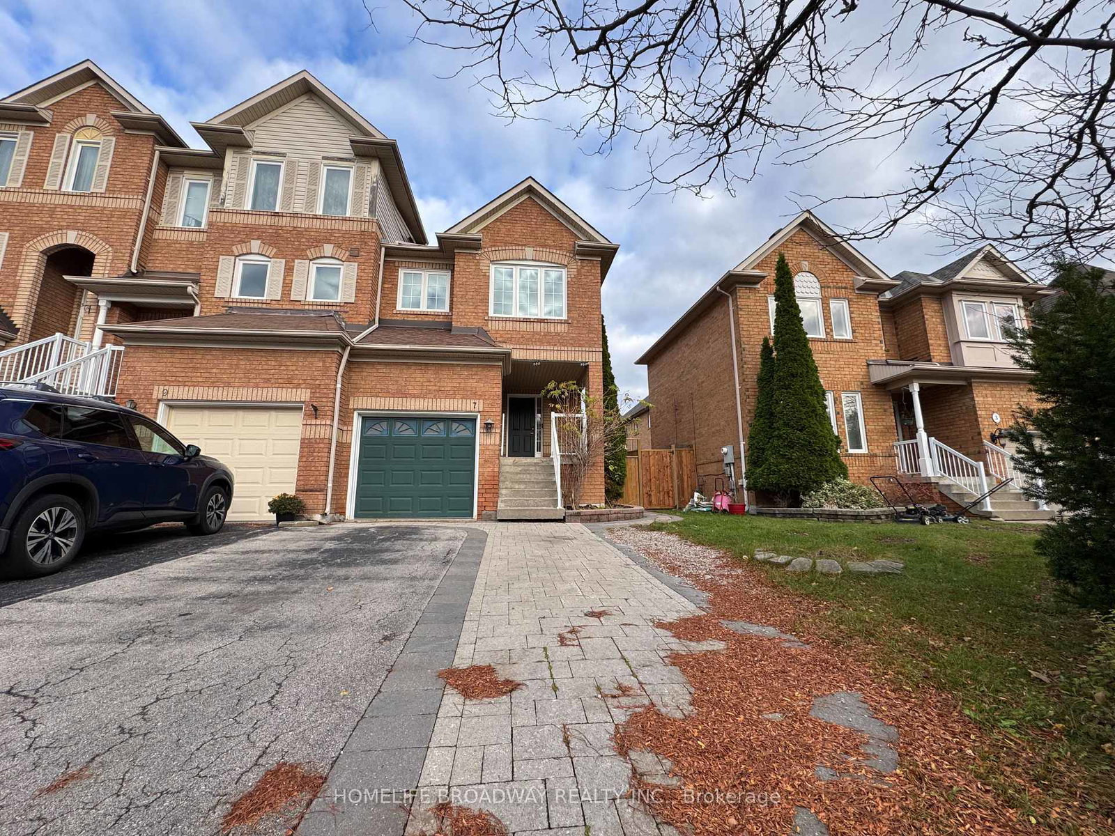 7-stiles-avenue-aurora-ontario-n12513914