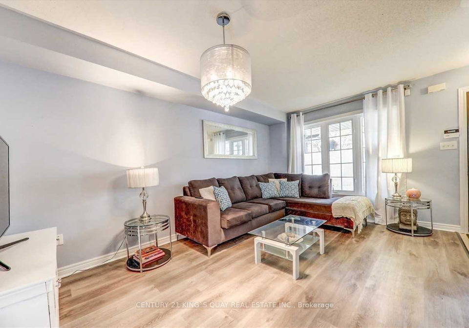277-coachwhip-trail-newmarket-ontario-n12516096