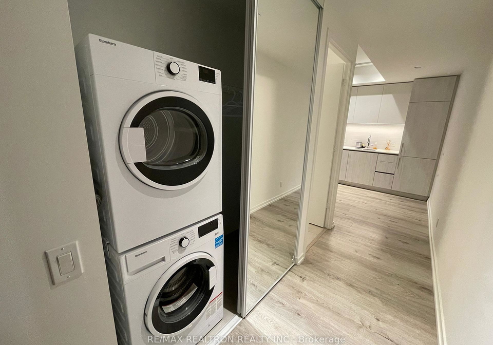1000-portage-parkway-vaughan-ontario-n12516672