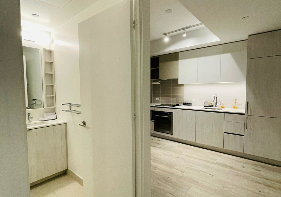 1000-portage-parkway-vaughan-ontario-n12516672