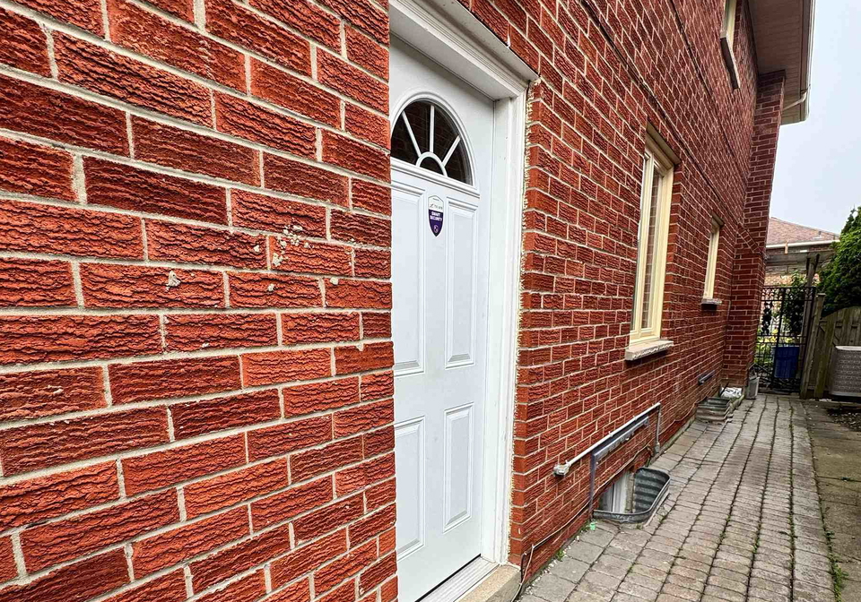 63-canterbury-court-richmond-hill-ontario-n12517120