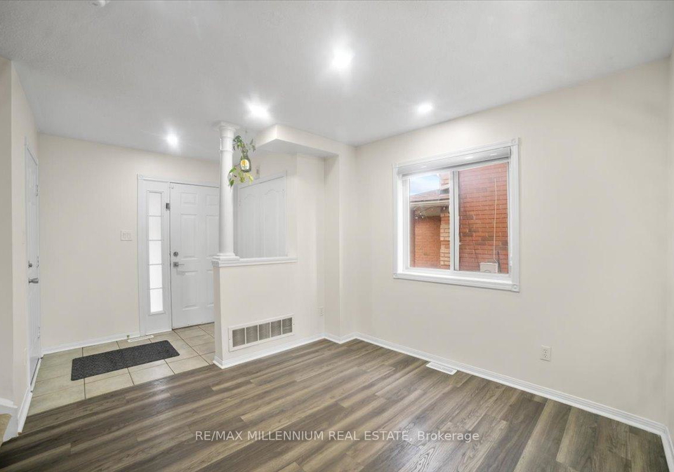 83-smith-street-bradford-west-gwillimbury-ontario-n12517394