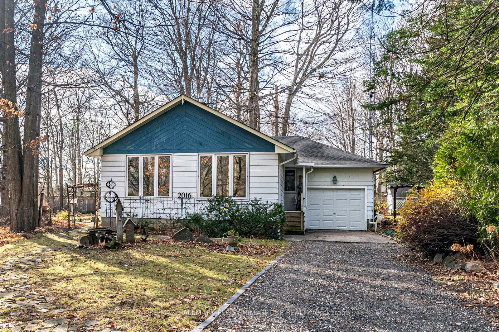 2016-kate-avenue-innisfil-ontario-n12518716
