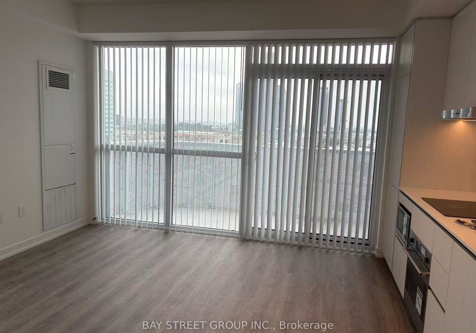 8-interchange-way-vaughan-ontario-n12520234