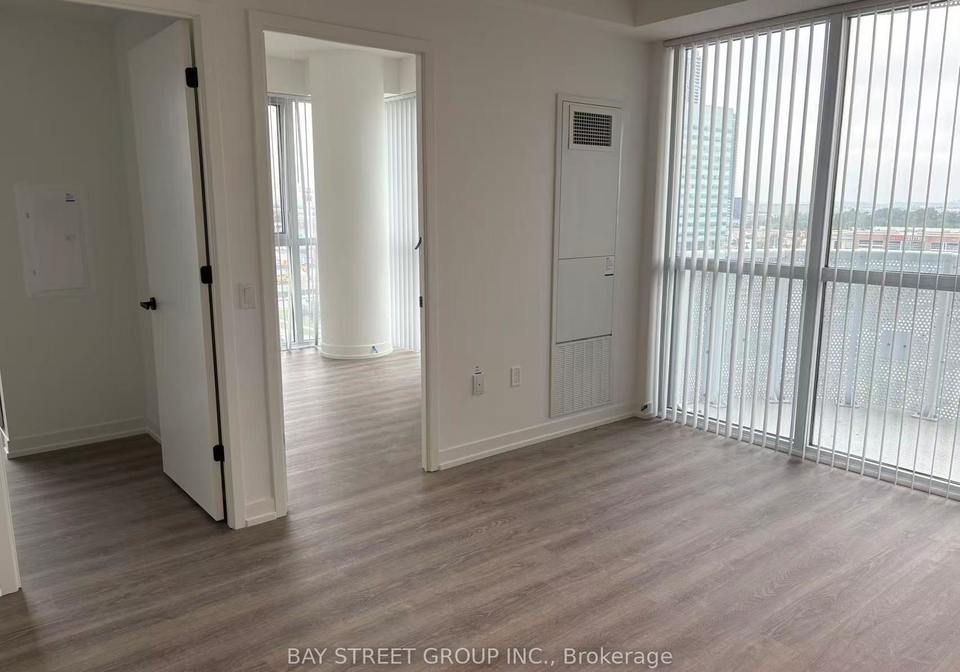 8-interchange-way-vaughan-ontario-n12520234