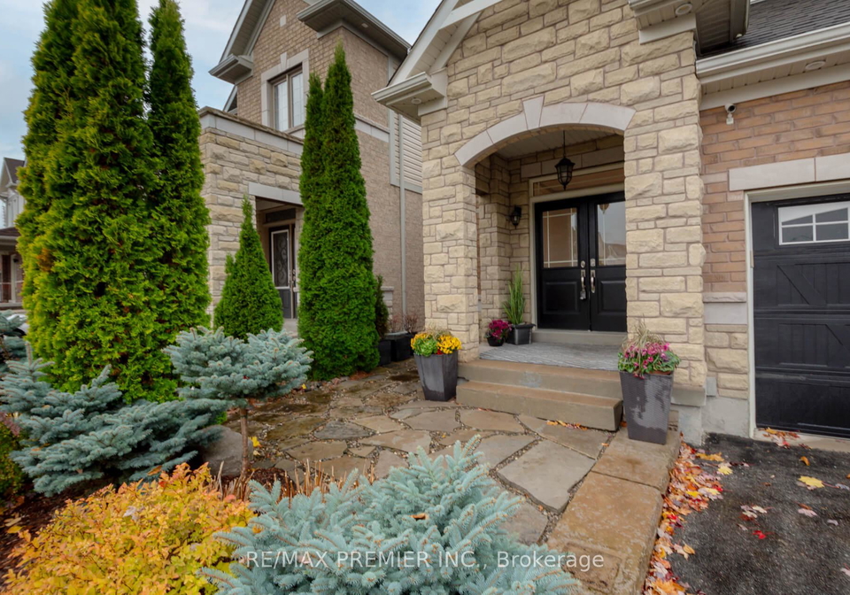 76-cauthers-crescent-new-tecumseth-ontario-n12522180