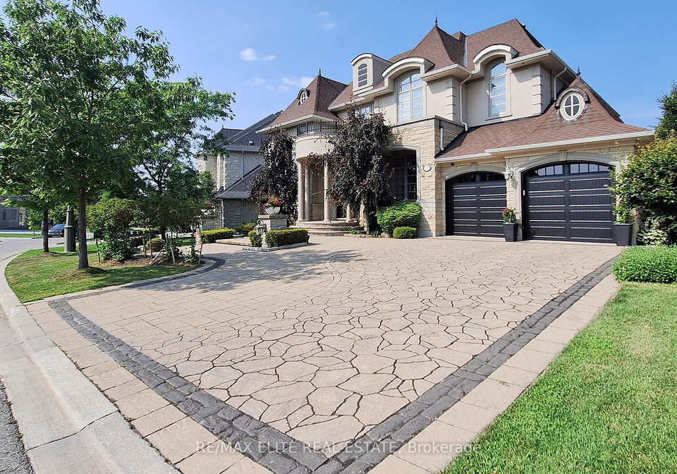59-carisbrooke-circle-aurora-ontario-n12522264