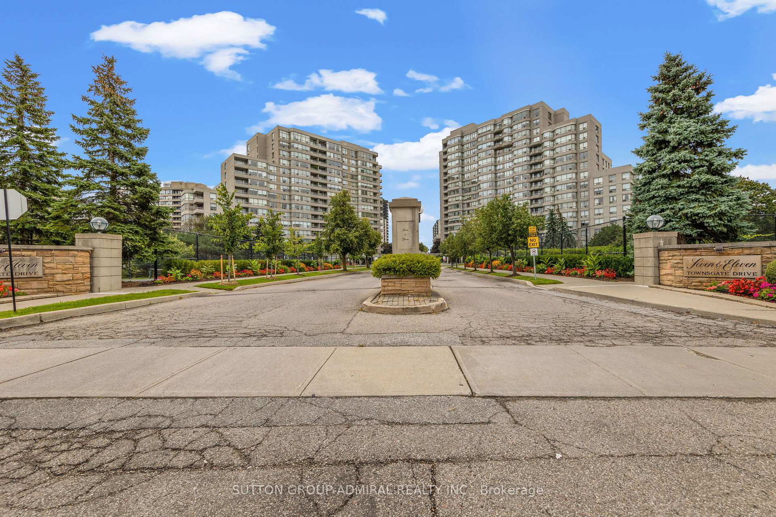 11-townsgate-drive-vaughan-ontario-n12522536