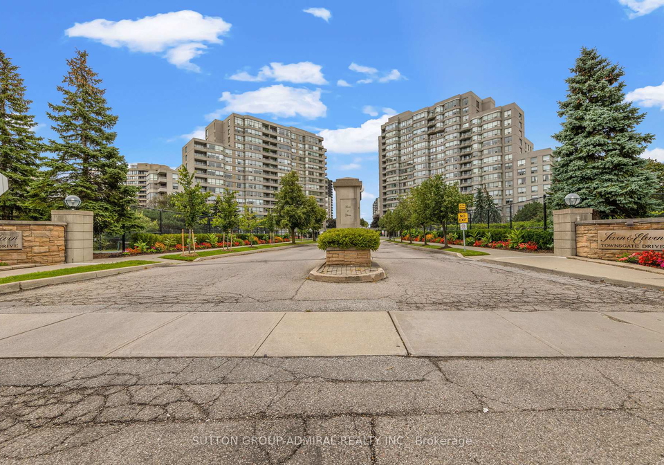 11-townsgate-drive-vaughan-ontario-n12522536