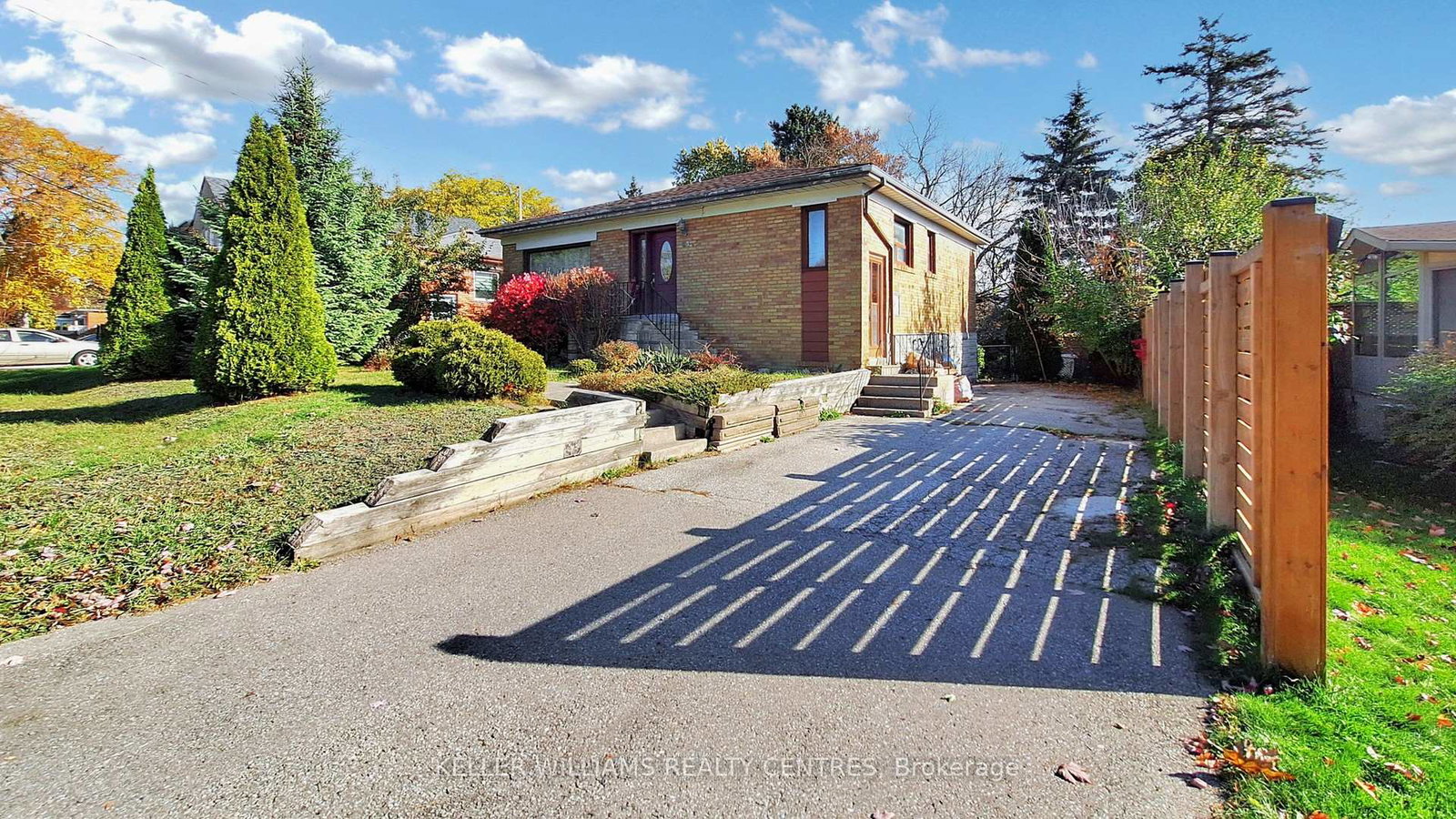 94-queen-street-newmarket-ontario-n12522920