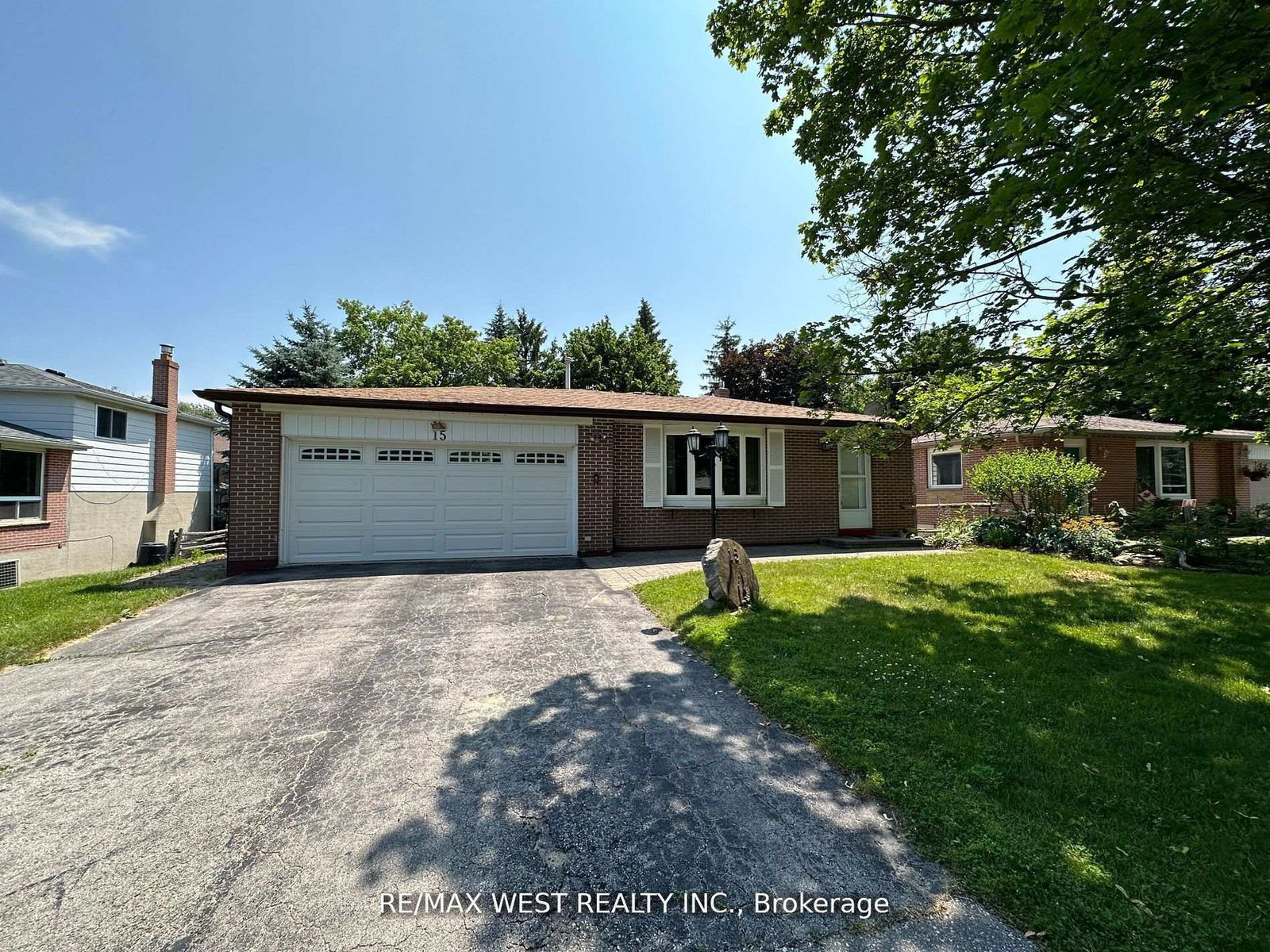 15-tracey-drive-new-tecumseth-ontario-n12523230