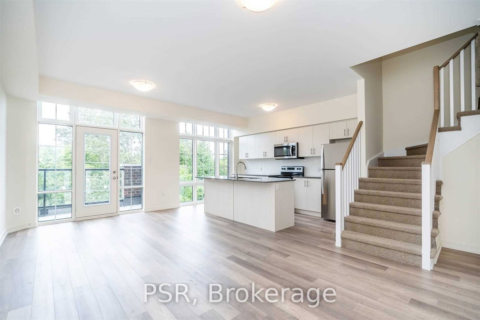 18-whitaker-way-whitchurchstouffville-whitchurch-stouffville-ontario-n12523288