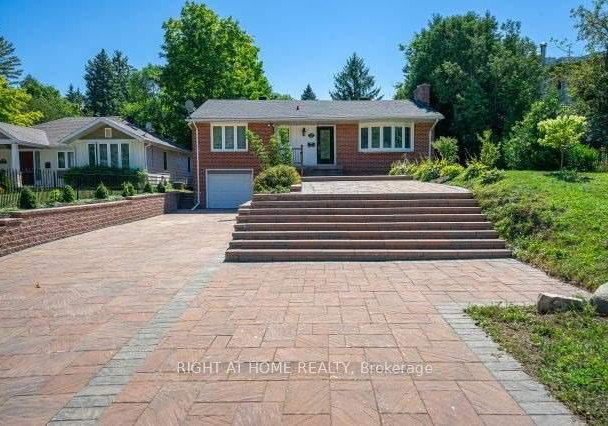 52-eagle-street-newmarket-ontario-n12523764