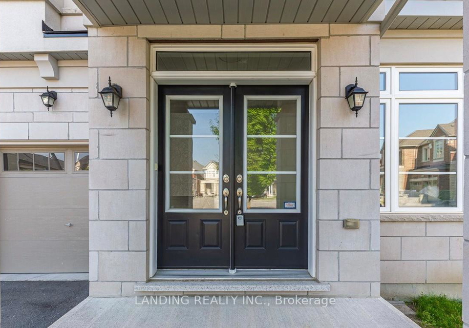 39-bolsby-court-aurora-ontario-n12524390