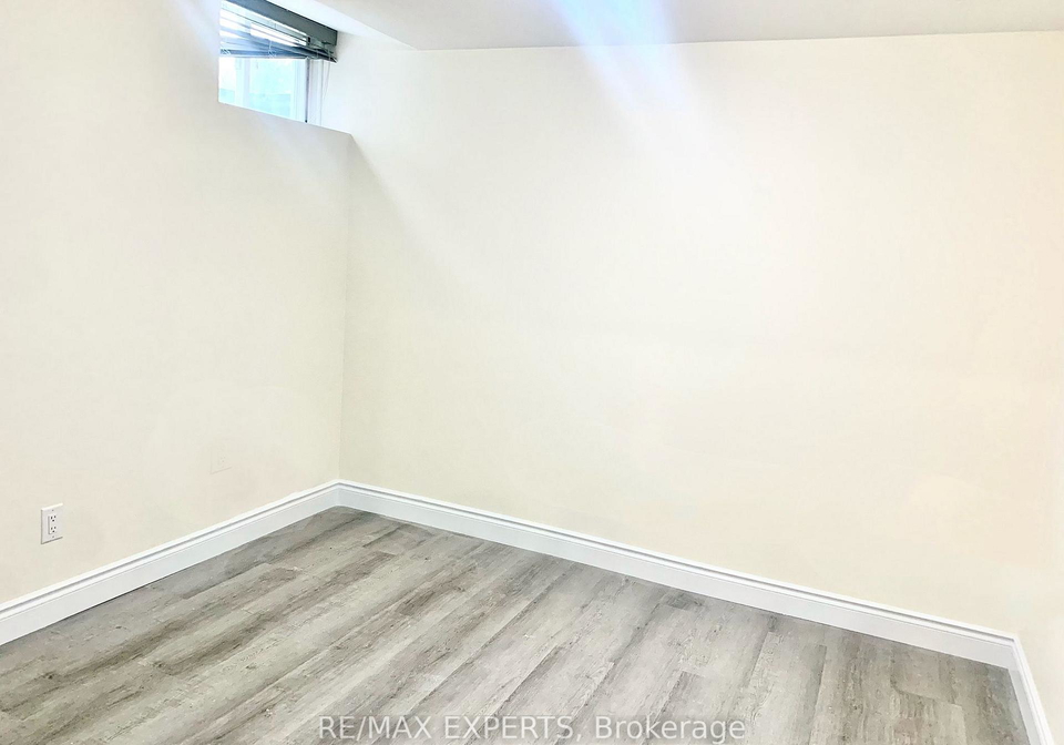 212-velmar-drive-vaughan-ontario-n12524682
