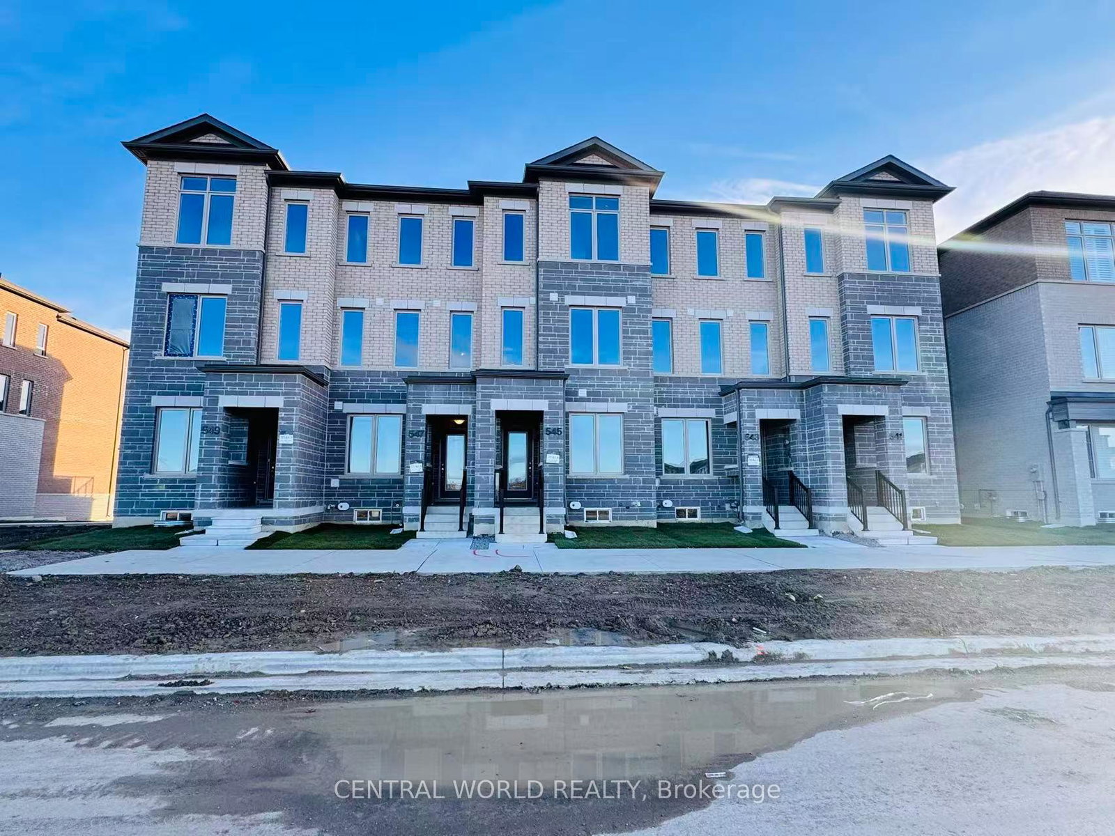 545-vine-cliff-boulevard-markham-ontario-n12527316