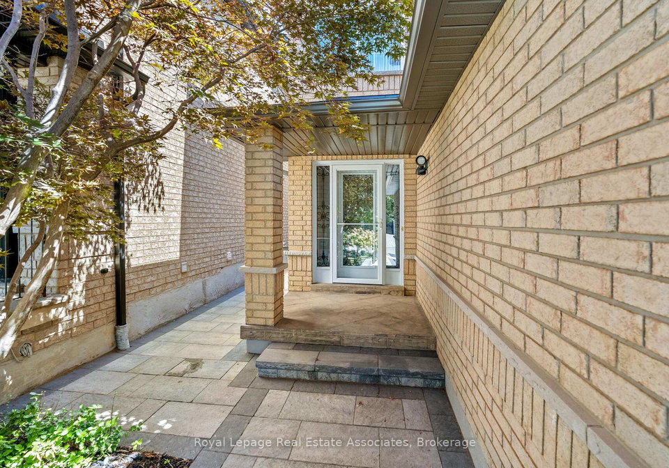 27-royal-ridge-crescent-vaughan-ontario-n12529130