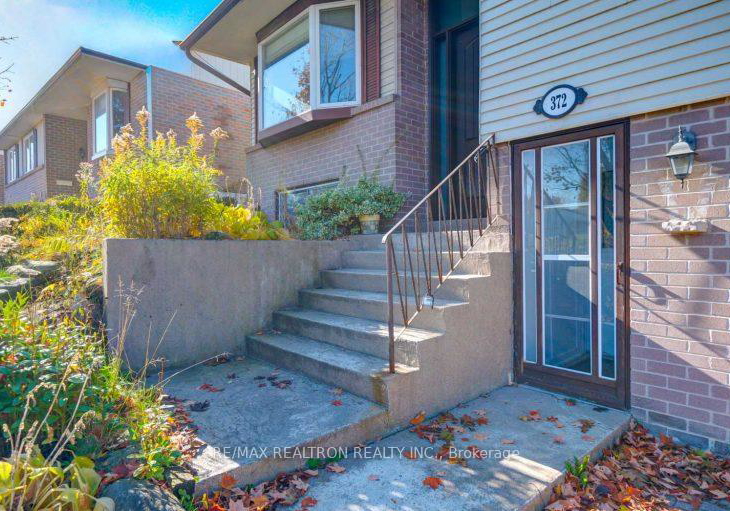 372-dixon-boulevard-newmarket-ontario-n12531630