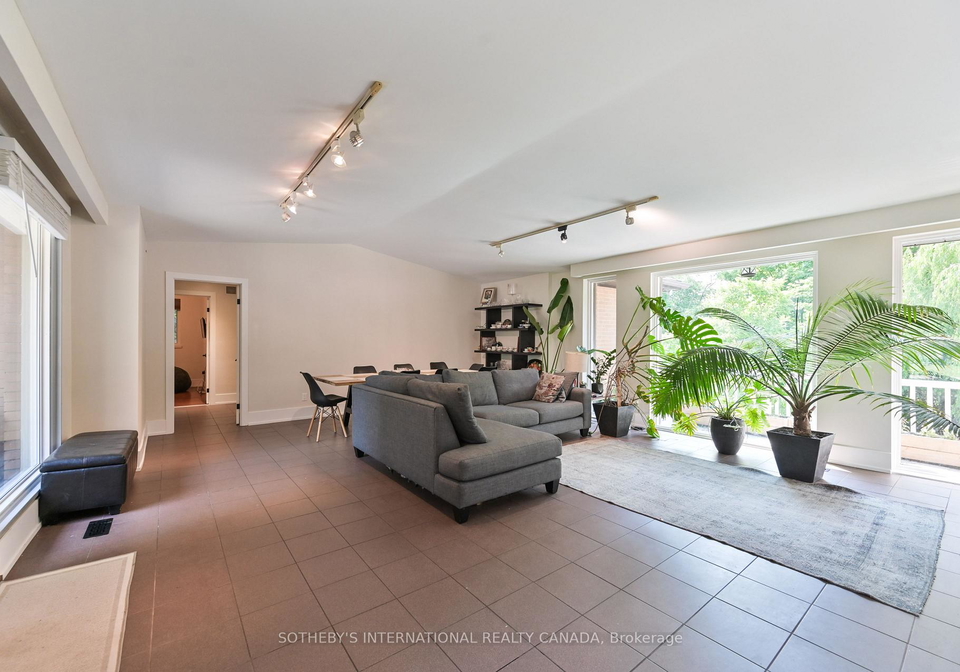 130-monsheen-drive-vaughan-ontario-n12532350