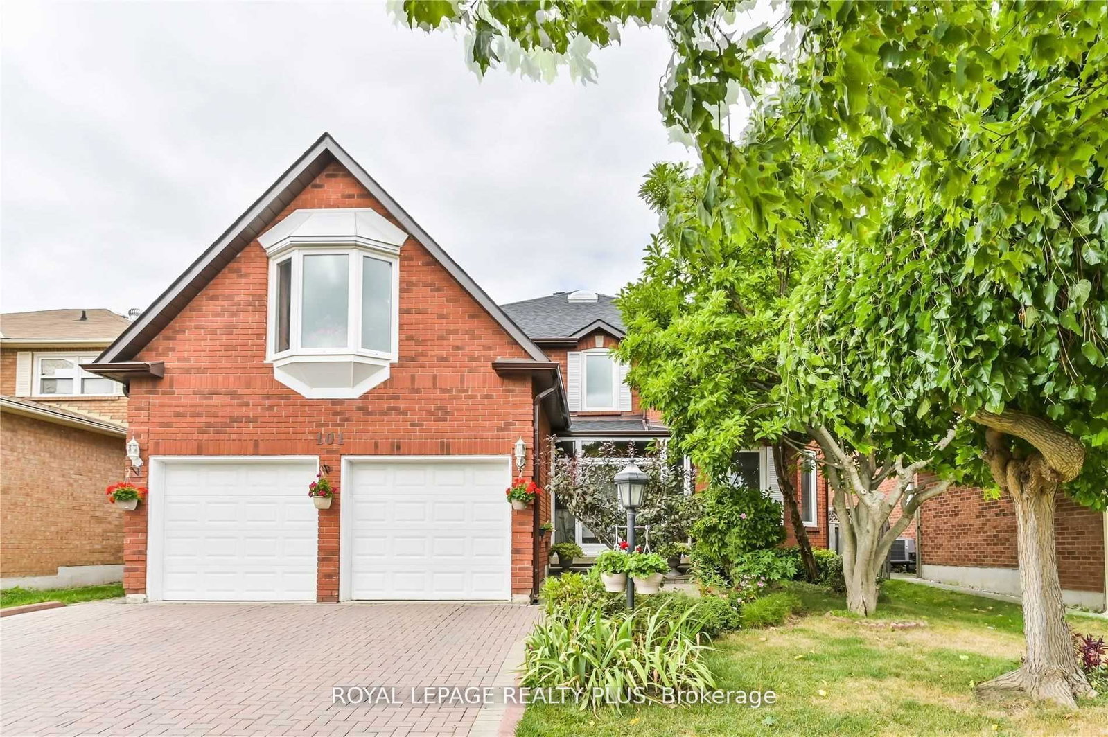 101-valleymede-drive-richmond-hill-ontario-n12533352