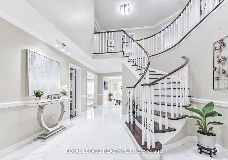 101-valleymede-drive-richmond-hill-ontario-n12533352