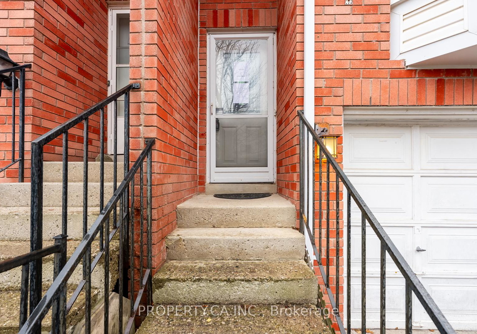77-william-curtis-circle-newmarket-ontario-n12533950