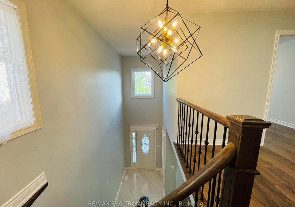 137-bothwell-crescent-newmarket-ontario-n12534248