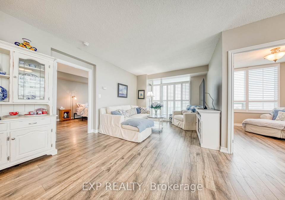 100-promenade-circle-vaughan-ontario-n12534252