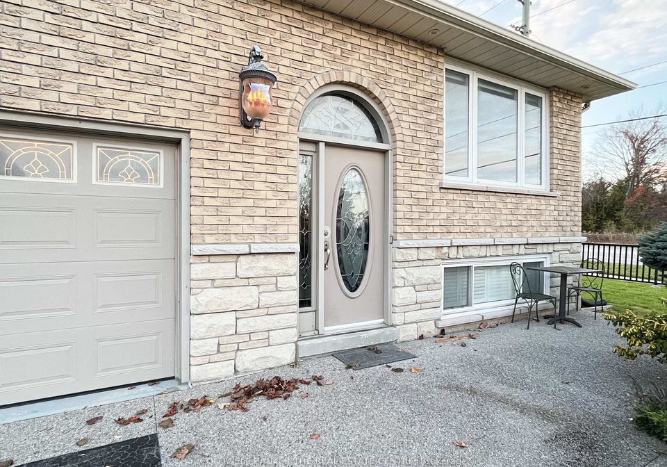 4-wood-crescent-bradford-west-gwillimbury-ontario-n12534262