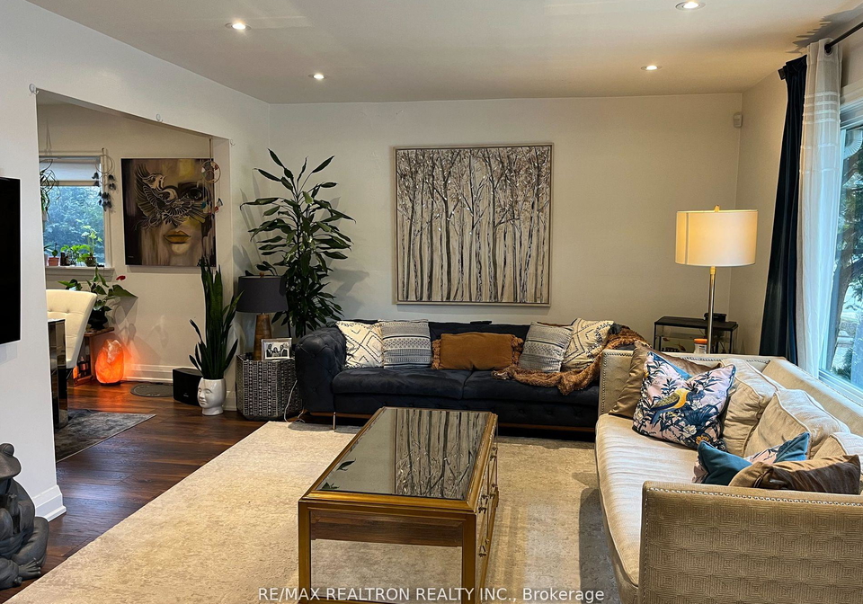 208-mill-street-richmond-hill-ontario-n12534846
