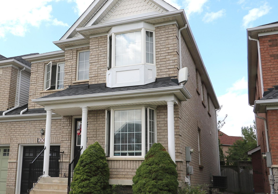 308-castlemore-avenue-markham-ontario-n12536320