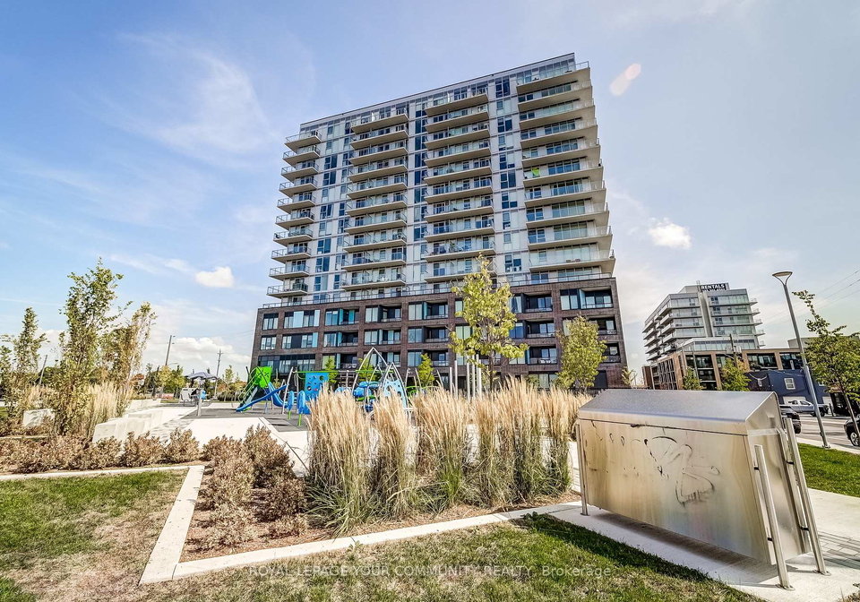 185-deerfield-road-newmarket-ontario-n12537790