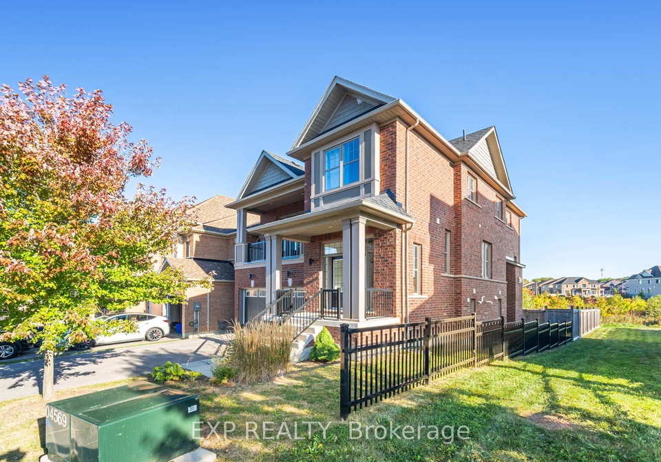 33-charlotte-abby-drive-east-gwillimbury-ontario-n12538274