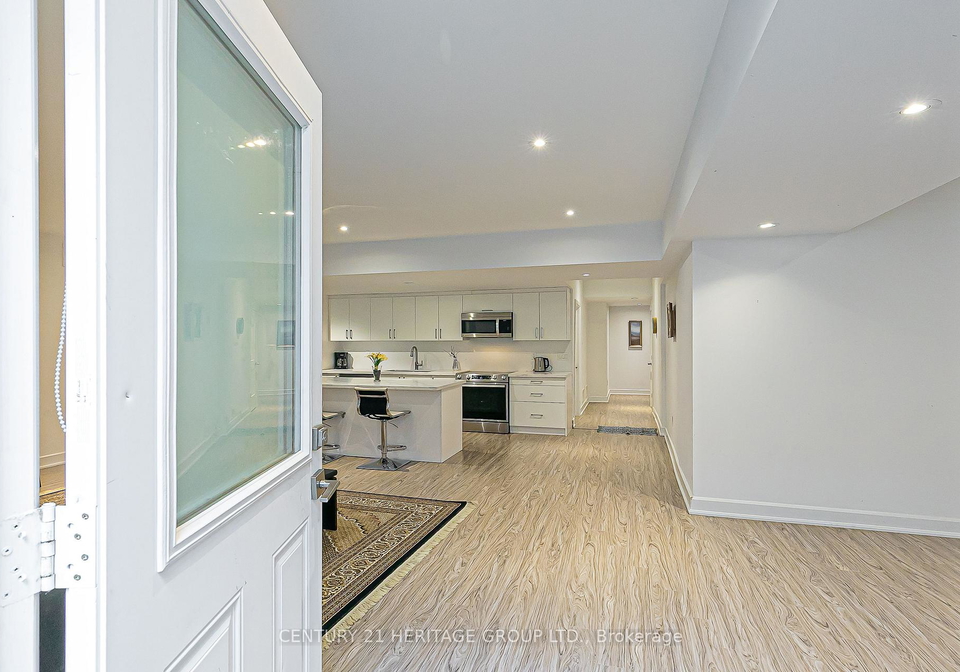 12-kent-matthew-street-richmond-hill-ontario-n12538320
