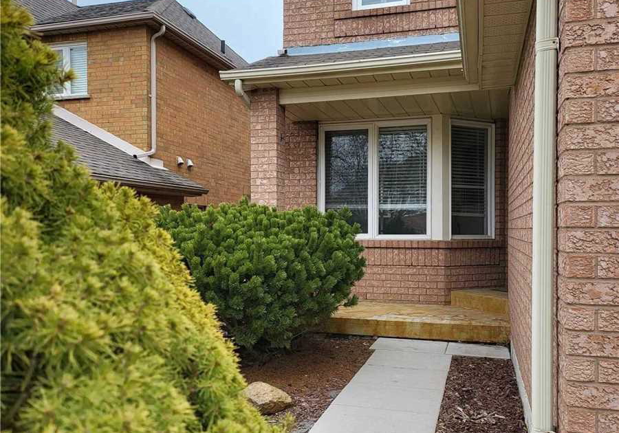 115-bonny-meadows-drive-aurora-ontario-n12539626