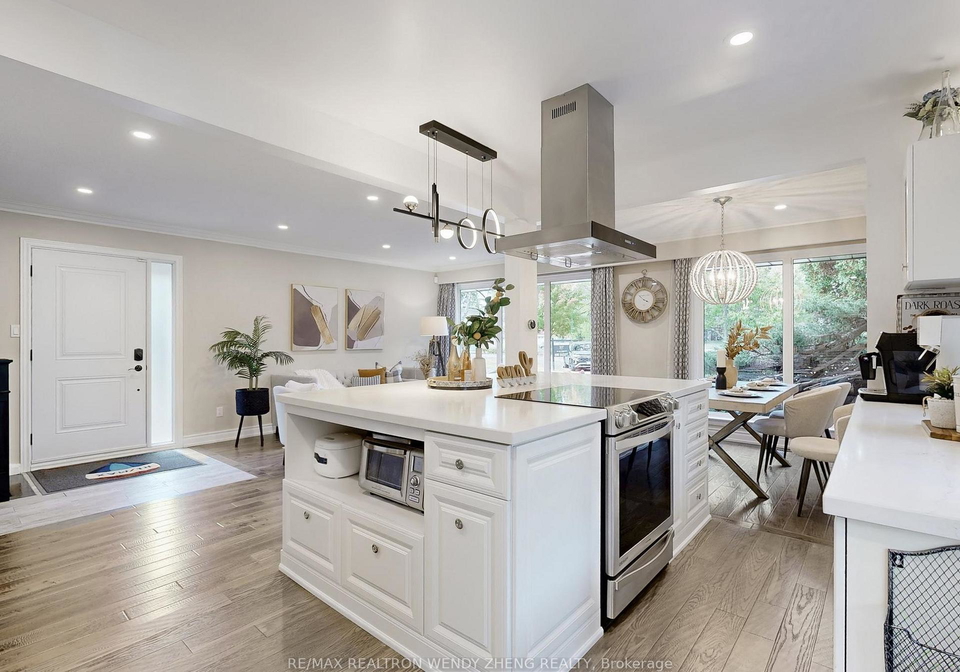 164-kenvale-court-richmond-hill-ontario-n12539792