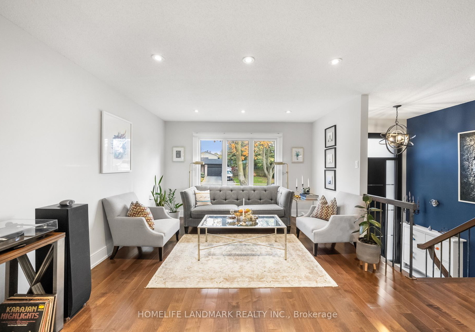 6-drumern-crescent-richmond-hill-ontario-n12539826